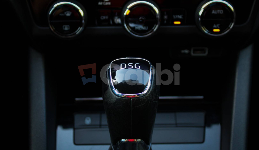 Škoda Octavia Combi 2.0 TDI SCR Style DSG