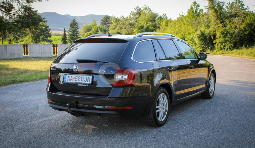 Škoda Octavia Combi 2.0 TDI SCR Style DSG