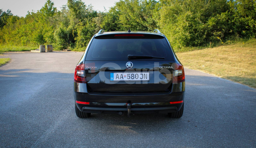 Škoda Octavia Combi 2.0 TDI SCR Style DSG