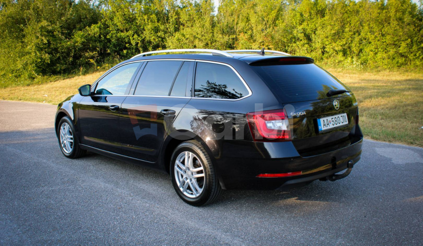 Škoda Octavia Combi 2.0 TDI SCR Style DSG