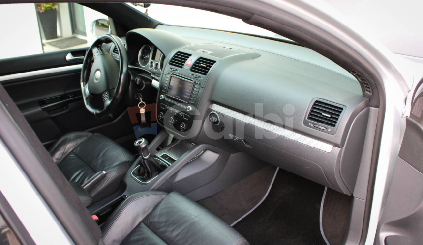 Volkswagen Golf R32 3.2 V6 4-Motion 184kW, M6 5d.