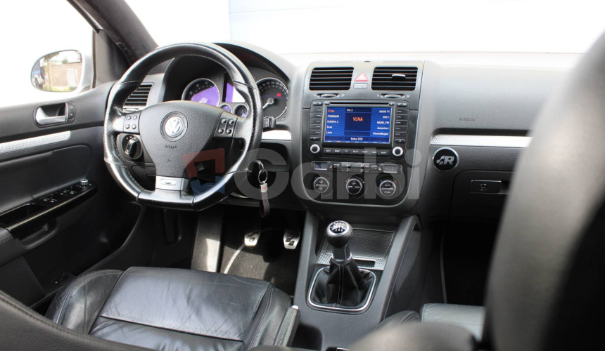 Volkswagen Golf R32 3.2 V6 4-Motion 184kW, M6 5d.