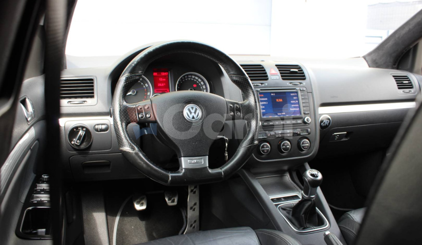 Volkswagen Golf R32 3.2 V6 4-Motion 184kW, M6 5d.