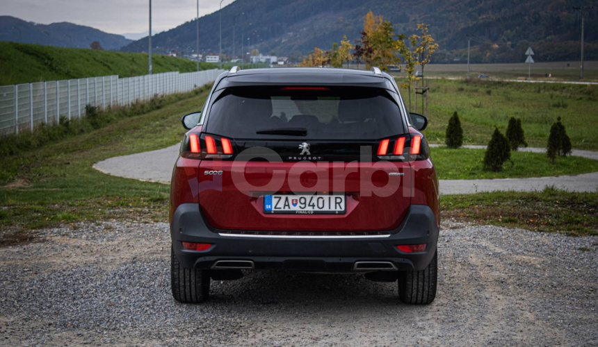 Peugeot 5008 1.6 PureTech 180K GT Line, 1. Majiteľ, Slovenské, I-cockpit, 7miestne