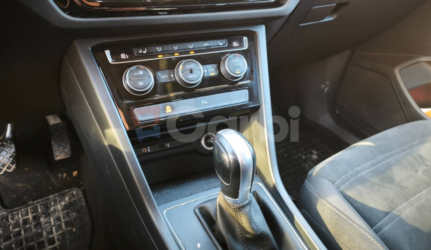 Volkswagen Touran 1.6 TDI SCR 115k Comfortline DSG