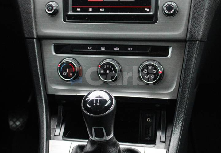 Volkswagen Golf 1.6 TDI BMT 110k Trendline EU6