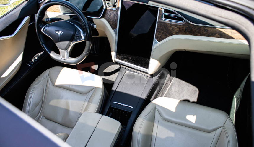 Tesla Model S 90D AWD Nabíjanie zdarma, nový procesor, Autopilot FSD, v záruke, CCS adaptér