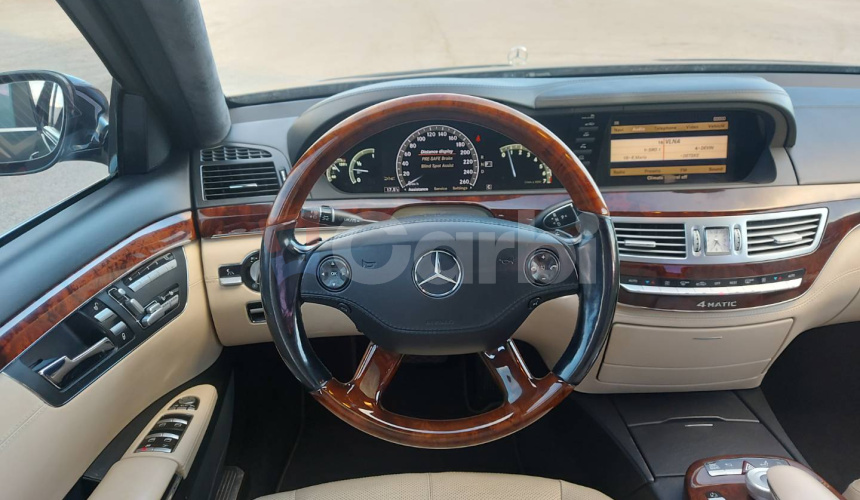 Mercedes-Benz S trieda Sedan 500 4matic