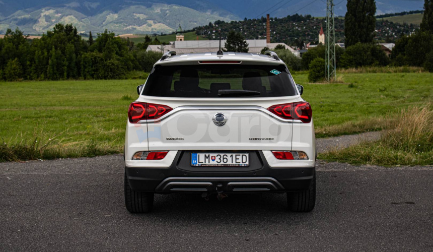SsangYong Korando 4X4 1.5 LPG M6 Virtual, Kamera, Carplay, Android Auto, Ťažné