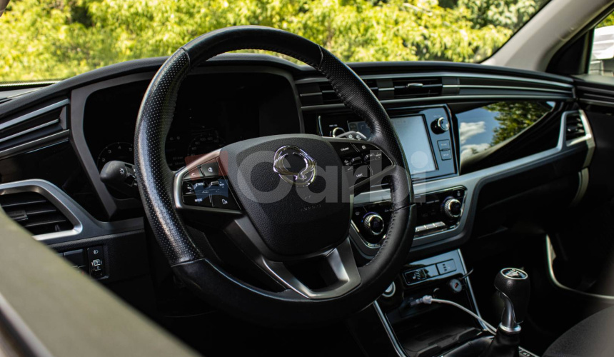 SsangYong Korando 4X4 1.5 LPG M6 Virtual, Kamera, Carplay, Android Auto, Ťažné