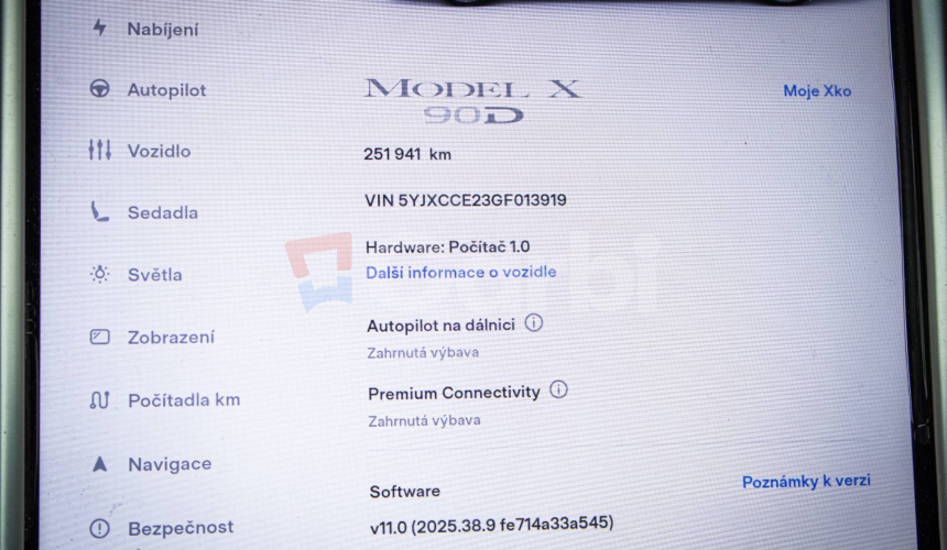 Tesla Model X 90D Premium 7-miestne, Free Supercharger SC01, Carbon, ťažné, odpočet DPH