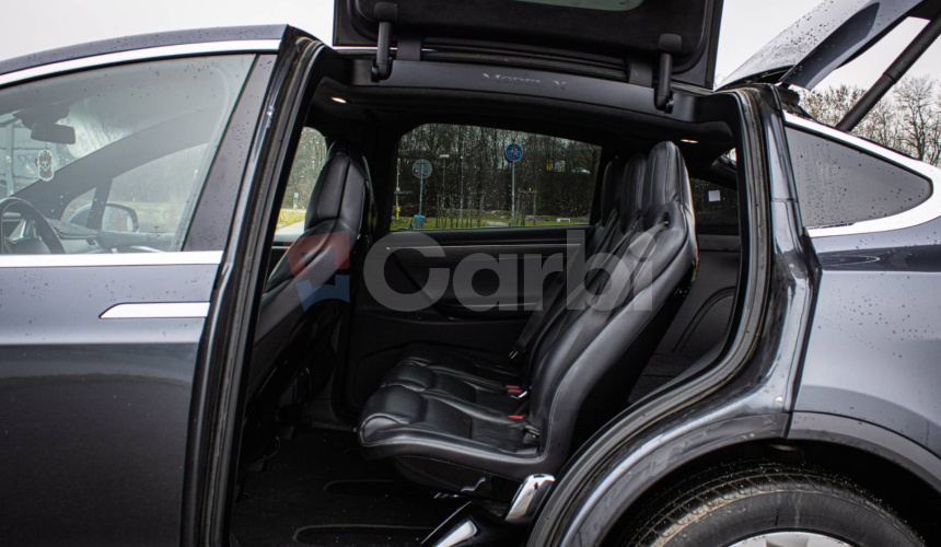 Tesla Model X 90D Premium 7-miestne, Free Supercharger SC01, Carbon, ťažné, odpočet DPH