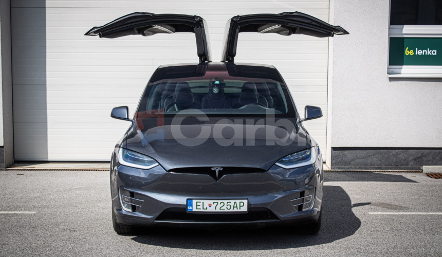 Tesla Model X 90D Premium 7-miestne, Free Supercharger SC01, Carbon, ťažné, odpočet DPH