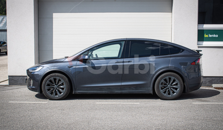 Tesla Model X 90D Premium 7-miestne, Free Supercharger SC01, Carbon, ťažné, odpočet DPH