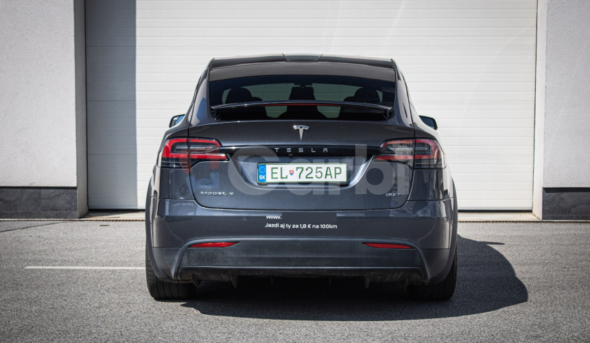 Tesla Model X 90D Premium 7-miestne, Free Supercharger SC01, Carbon, ťažné, odpočet DPH