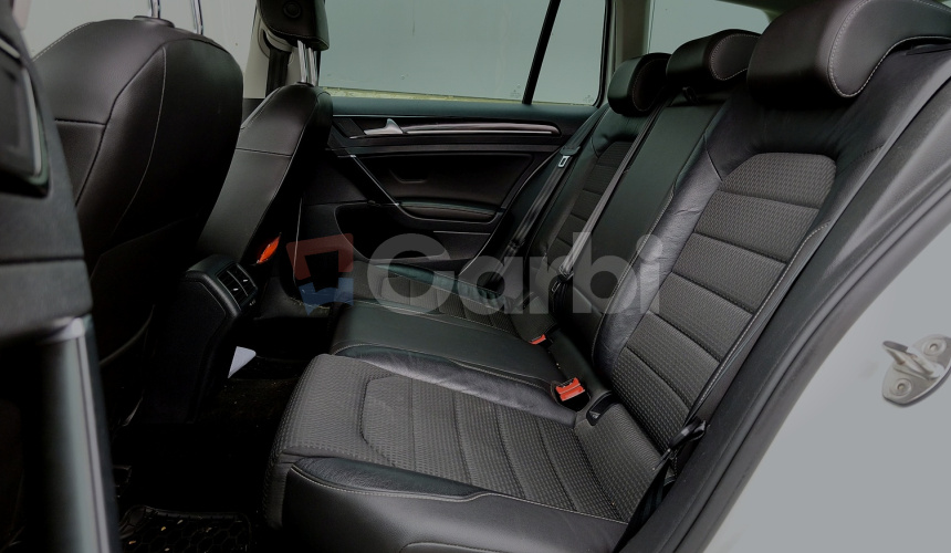 Volkswagen Golf Variant R-Line 2.0 TDI 110kW