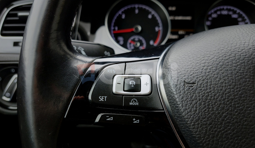 Volkswagen Golf Variant R-Line 2.0 TDI 110kW