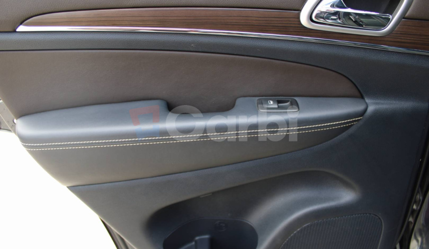 Jeep Grand Cherokee 3.0L V6 TD Overland A/T