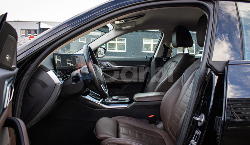 BMW i4 eDrive 40 SOH 95%, Nelakované, HUD, Harman, Odvetrávané sedadlá, DPH