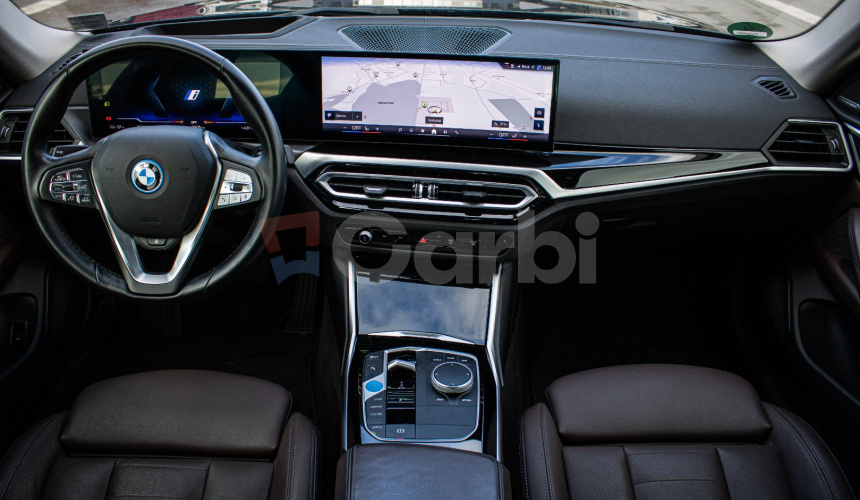 BMW i4 eDrive 40 SOH 95%, Nelakované, HUD, Harman, Odvetrávané sedadlá, DPH