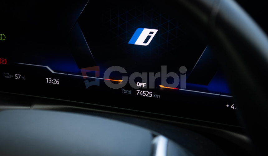 BMW i4 eDrive 40 SOH 95%, Nelakované, HUD, Harman, Odvetrávané sedadlá, DPH