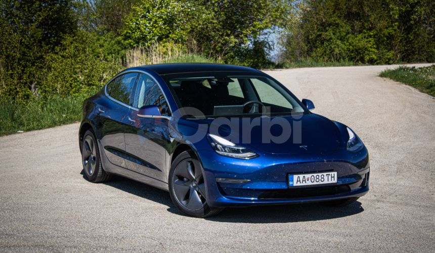 Tesla Model 3 Long Range 75 kWh, Premium Audio, 4x4, ťažné zariadenie, odpočet DPH