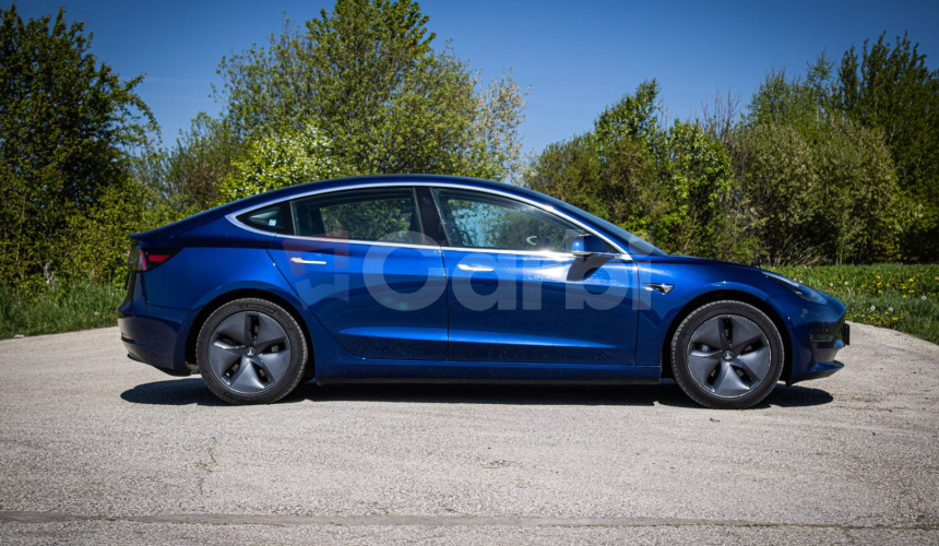 Tesla Model 3 Long Range 75 kWh, Premium Audio, 4x4, ťažné zariadenie, odpočet DPH
