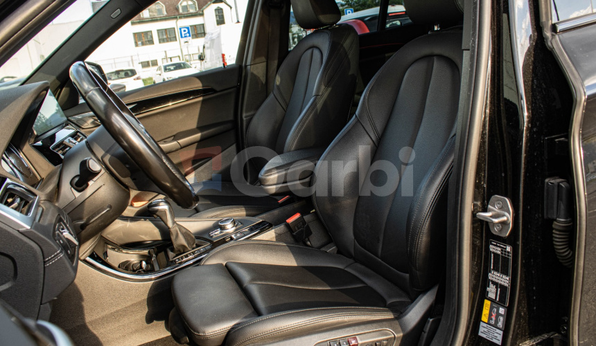 BMW X1 xDrive25e