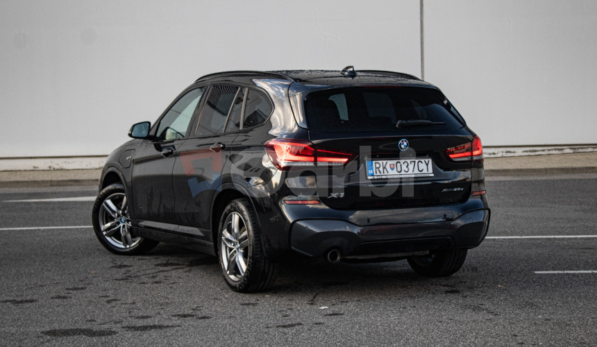 BMW X1 xDrive25e