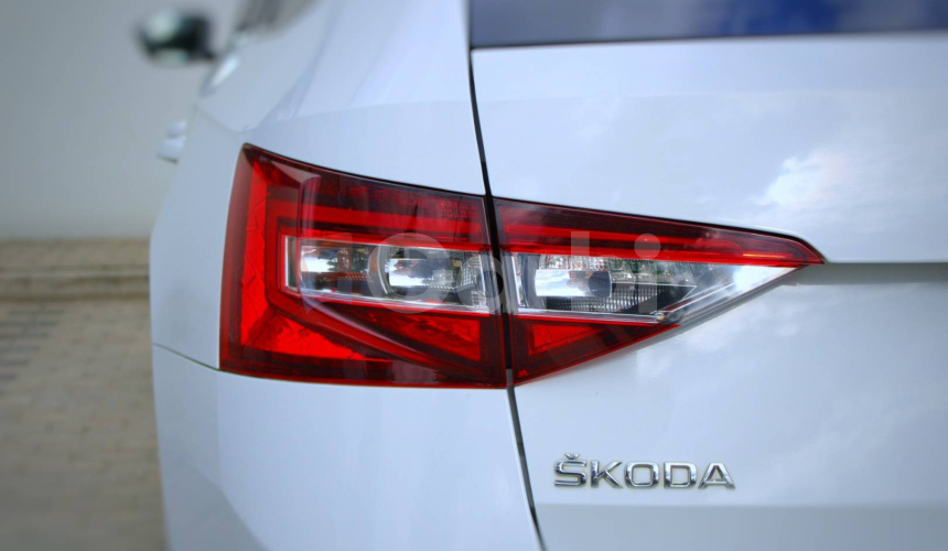 Škoda Superb Combi 2.0 TDI Business