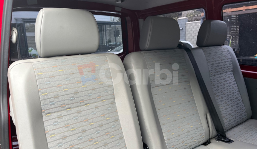 Volkswagen Transporter T5 2.0 TDI 102k LR