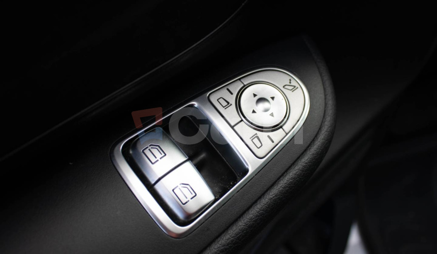 Mercedes-Benz V trieda V220 d lang A/T