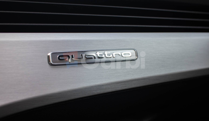 Audi A4 Avant 3.0 TDI Sport quattro tiptronic