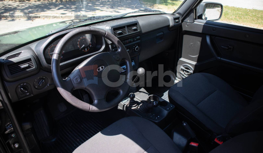 Lada Niva Bronto