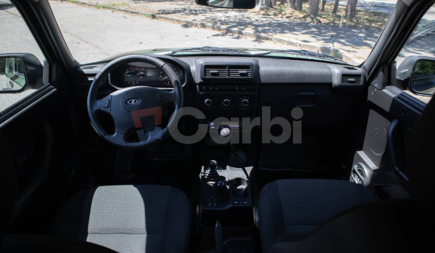 Lada Niva Bronto