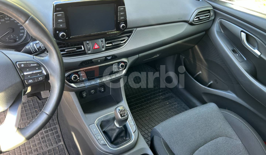 Hyundai i30 CW Family 48V Mild Hybrid 1,5T-GDi 117KW MT/6