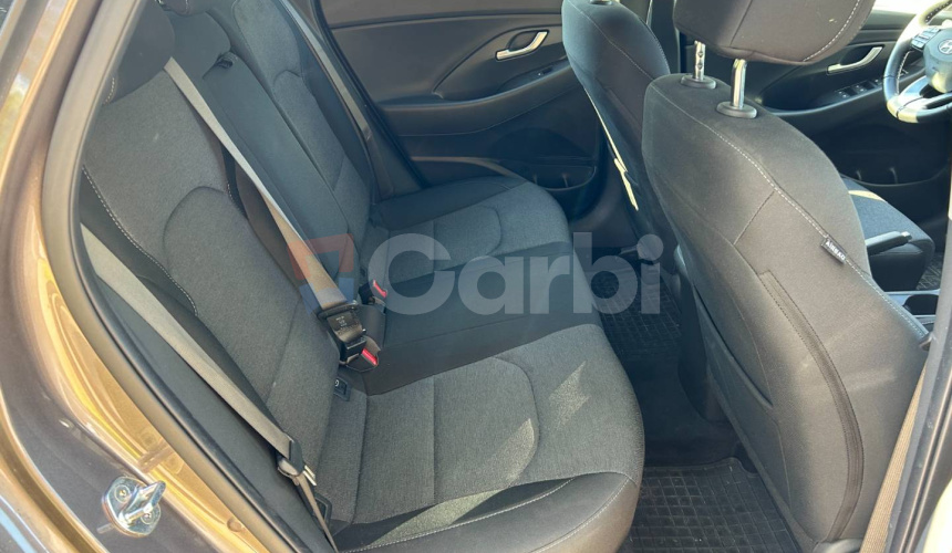 Hyundai i30 CW Family 48V Mild Hybrid 1,5T-GDi 117KW MT/6