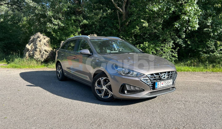 Hyundai i30 CW Family 48V Mild Hybrid 1,5T-GDi 117KW MT/6
