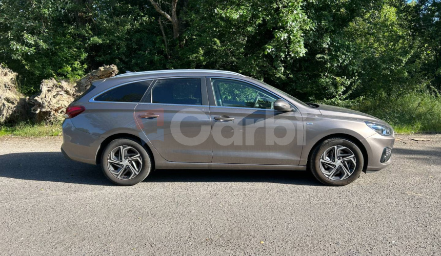 Hyundai i30 CW Family 48V Mild Hybrid 1,5T-GDi 117KW MT/6