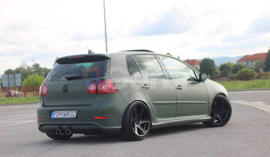 Volkswagen Golf R32 V6 184kw