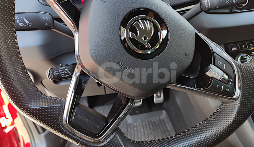 Škoda Karoq Sportline 1.5 TSI DSG