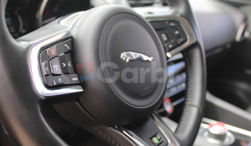 Jaguar F-Pace 3.0 TDV6 R-Sport AWD A/T