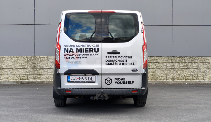 Ford Transit Custom 2.2 TDCi 9-Miestne