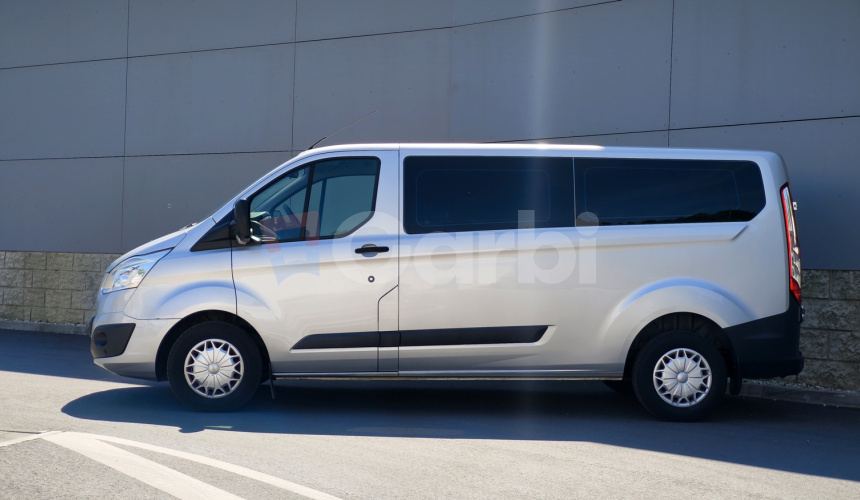 Ford Transit Custom 2.2 TDCi L2H1 9-Miestne