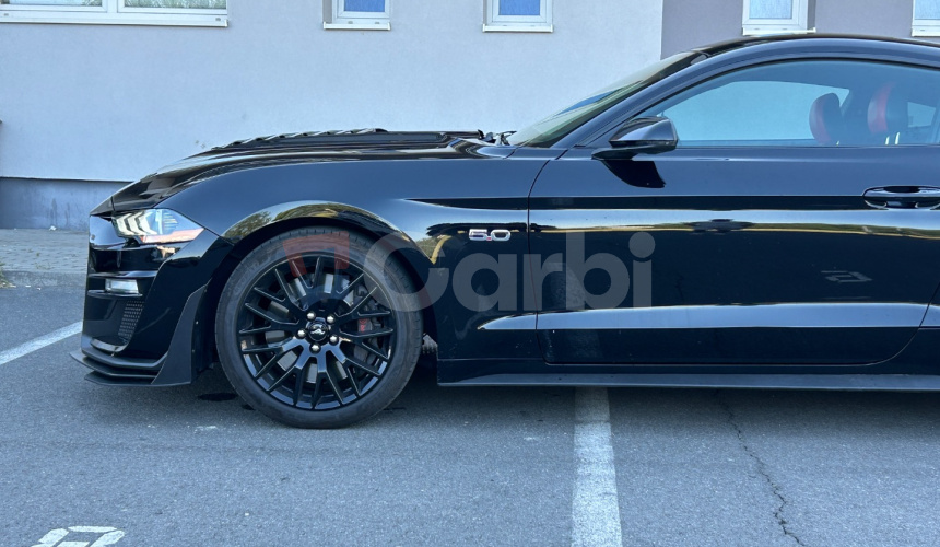 Ford Mustang GT 5.0 manuál