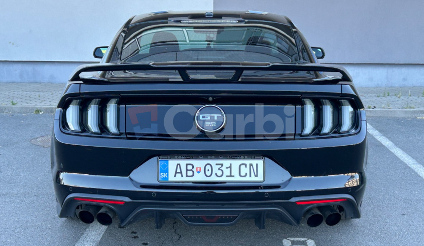Ford Mustang GT 5.0 manuál