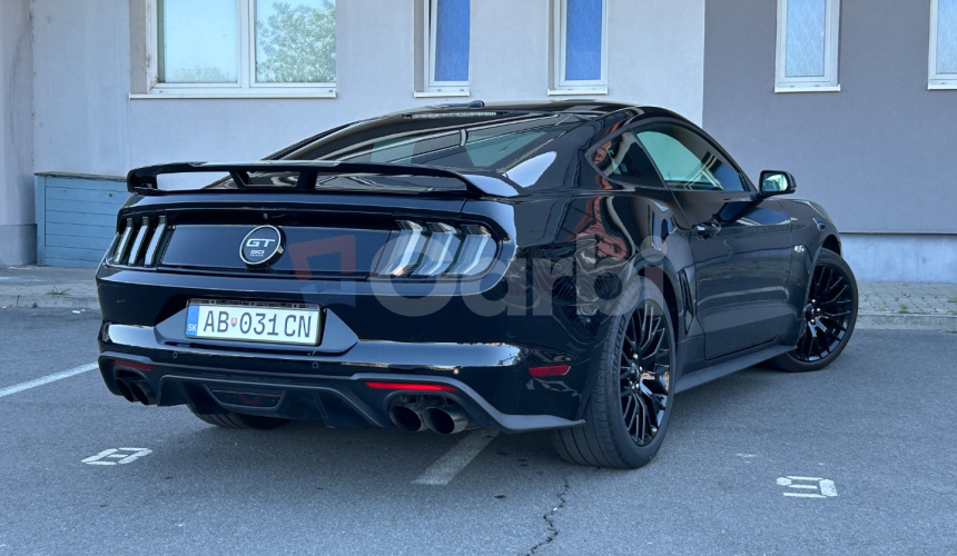 Ford Mustang GT 5.0 manuál