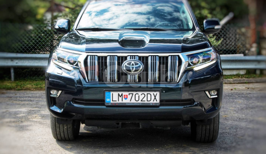 Toyota Land Cruiser 2.8 D-4D 204 Comfort A/T 4x4