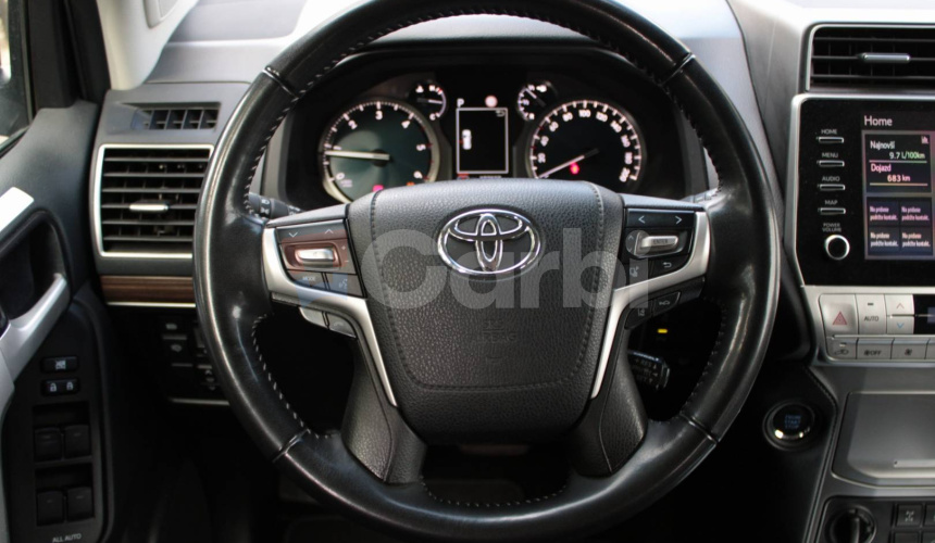 Toyota Land Cruiser 2.8 D-4D 204 Comfort A/T 4x4