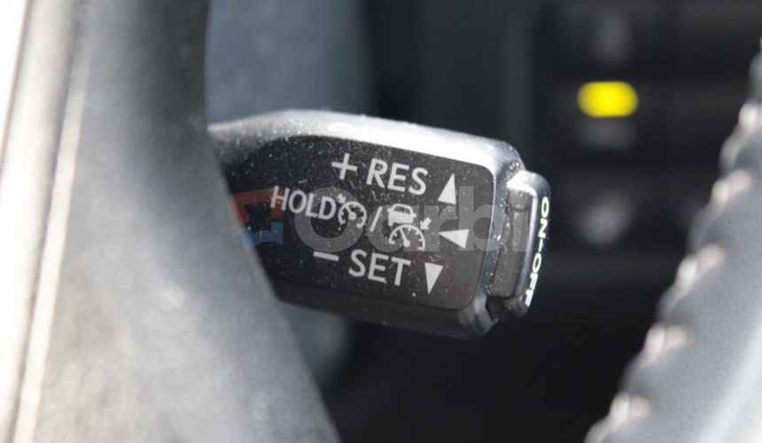 Toyota Land Cruiser 2.8 D-4D 204 Comfort A/T 4x4